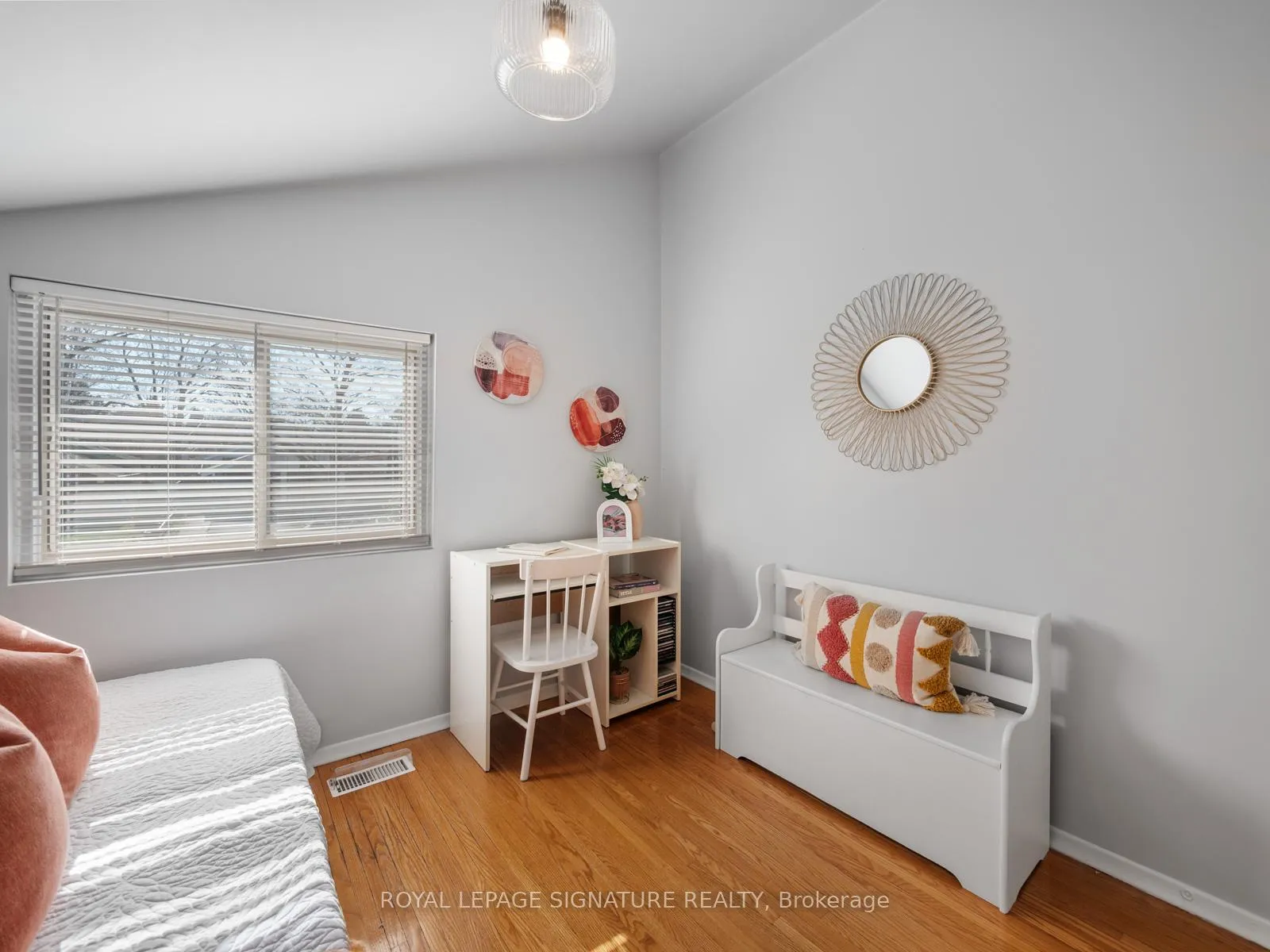 Photo 32 of 27 Madras Crescent, Scarborough, Morningside — HOMEH