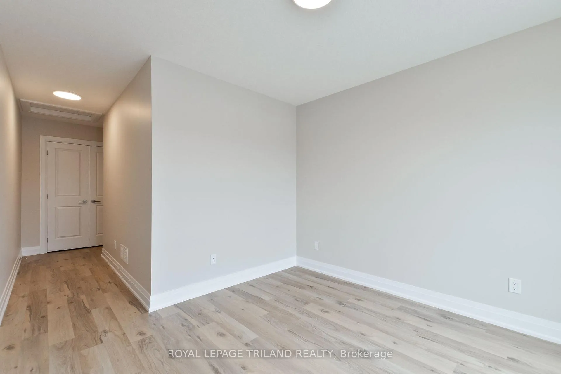 Photo 22 of 786 Banyan Lane, London, North E — HOMEH