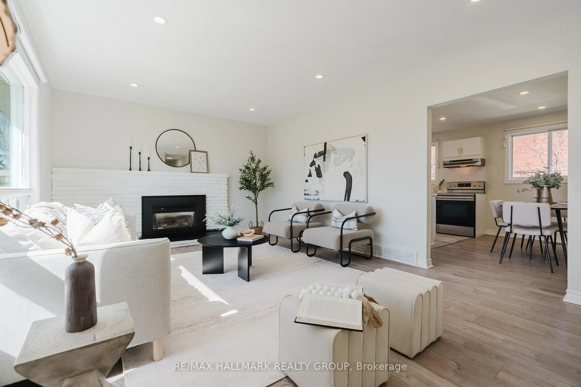 Photo 7 of 17 Wolmsley Crescent, Ottawa, Meadowlands/Crestview — HOMEH