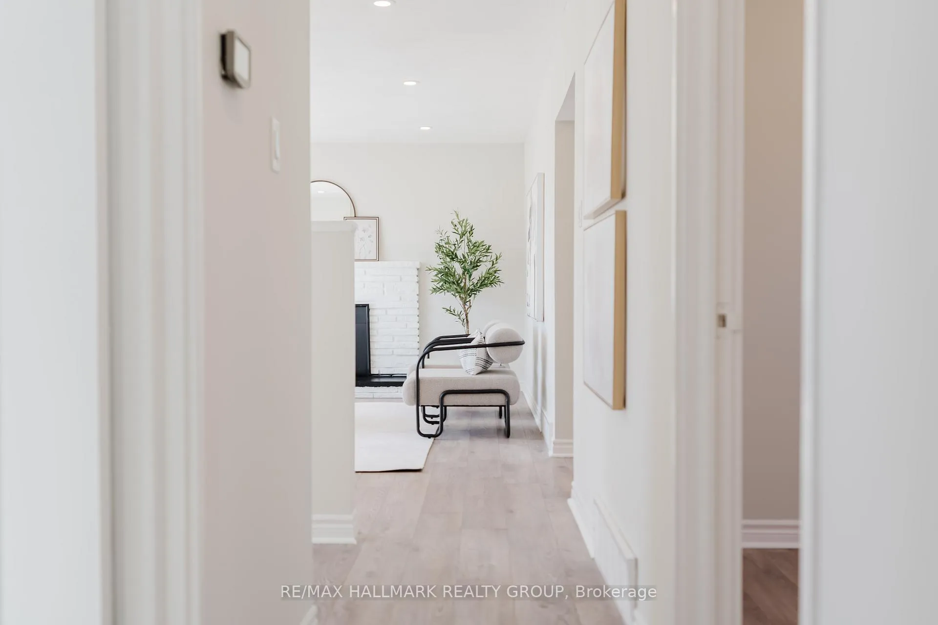 Photo 21 of 17 Wolmsley Crescent, Ottawa, Meadowlands/Crestview — HOMEH