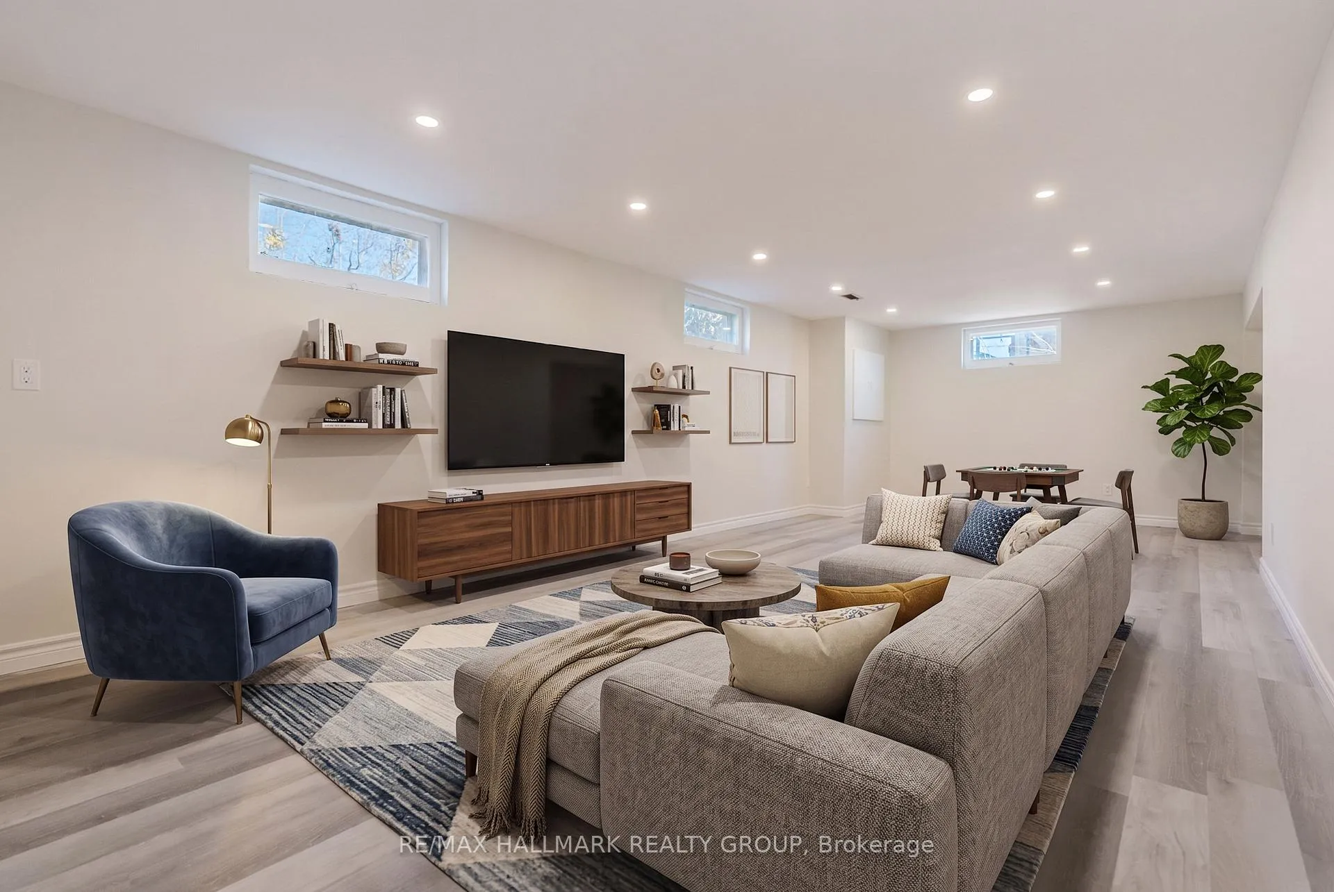 Photo 34 of 17 Wolmsley Crescent, Ottawa, Meadowlands/Crestview — HOMEH