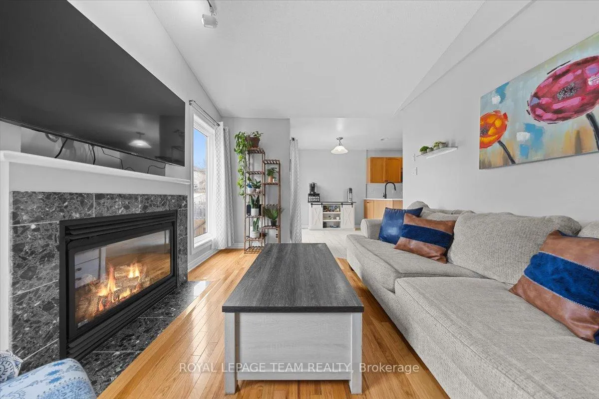 Photo 21 of 79 Saddlesmith Circle, Ottawa, Kanata - Emerald Meadows/Trailwest — HOMEH