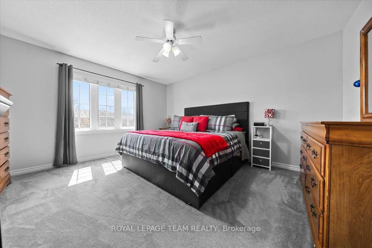 Photo 23 of 79 Saddlesmith Circle, Ottawa, Kanata - Emerald Meadows/Trailwest — HOMEH