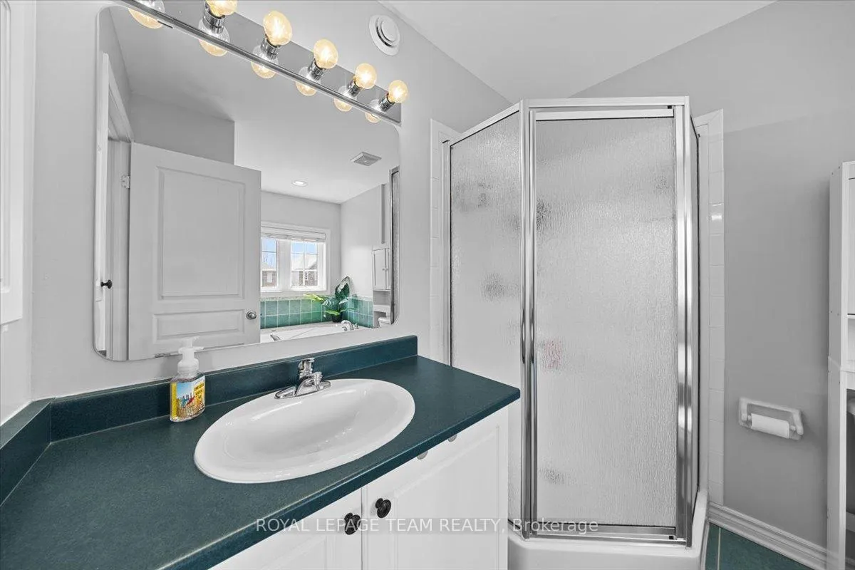 Photo 25 of 79 Saddlesmith Circle, Ottawa, Kanata - Emerald Meadows/Trailwest — HOMEH