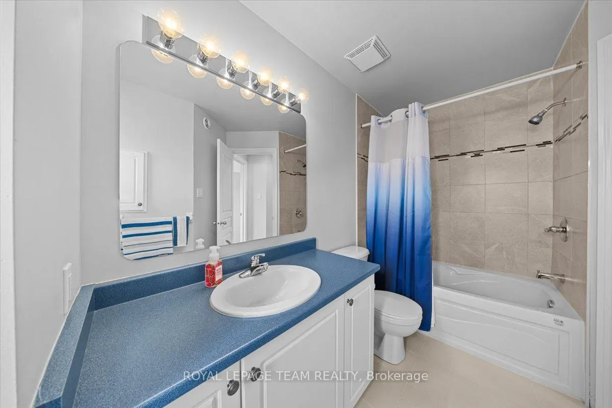Photo 29 of 79 Saddlesmith Circle, Ottawa, Kanata - Emerald Meadows/Trailwest — HOMEH