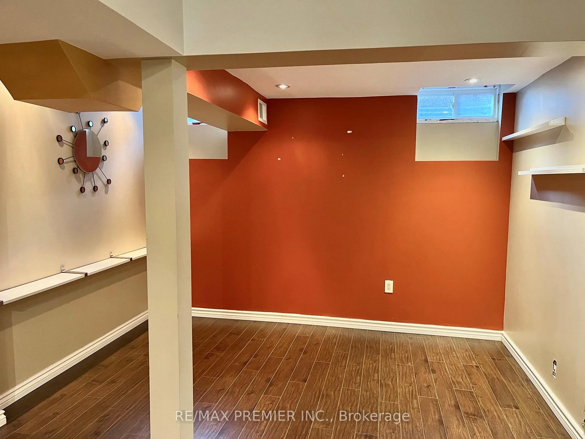 Photo 14 of 111 Catalpa Crescent, Vaughan, Patterson — HOMEH