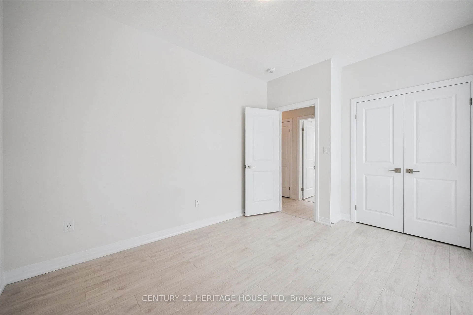 Photo 20 of Unit C062, 525 Erinbrook Drive, Kitchener, Laurentian Hills/Country Hills W — HOMEH