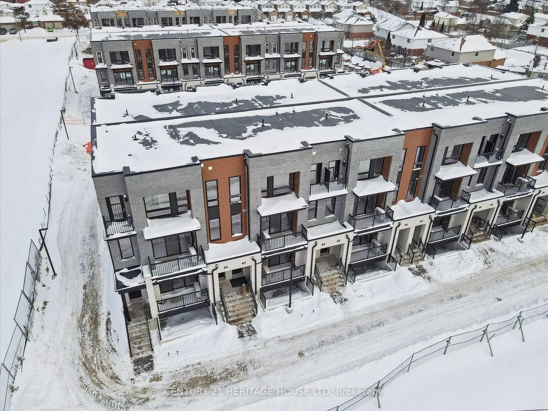 Photo 27 of Unit C062, 525 Erinbrook Drive, Kitchener, Laurentian Hills/Country Hills W — HOMEH