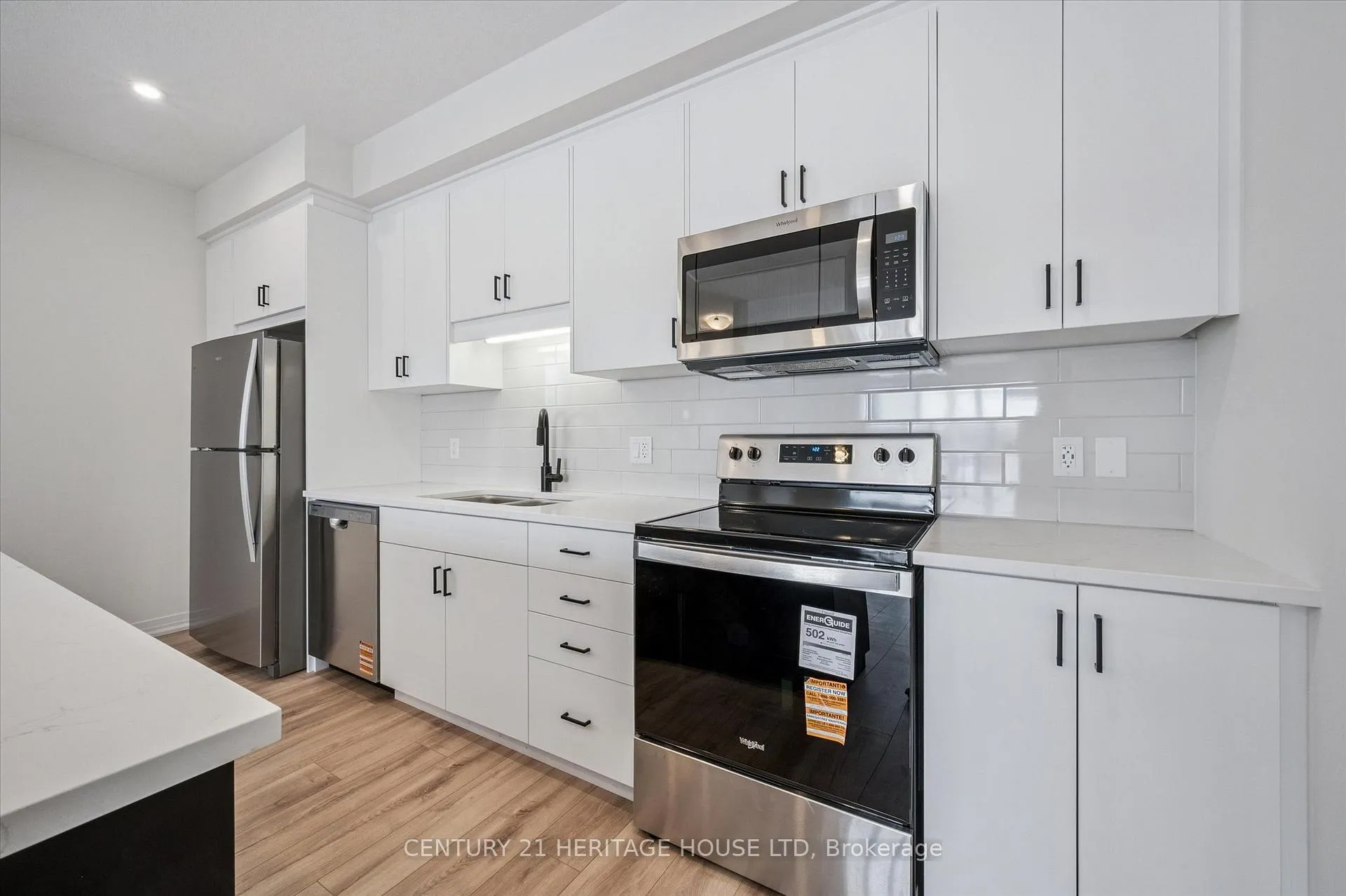 Photo 6 of Unit C061, 525 Erinbrook Drive, Kitchener — HOMEH