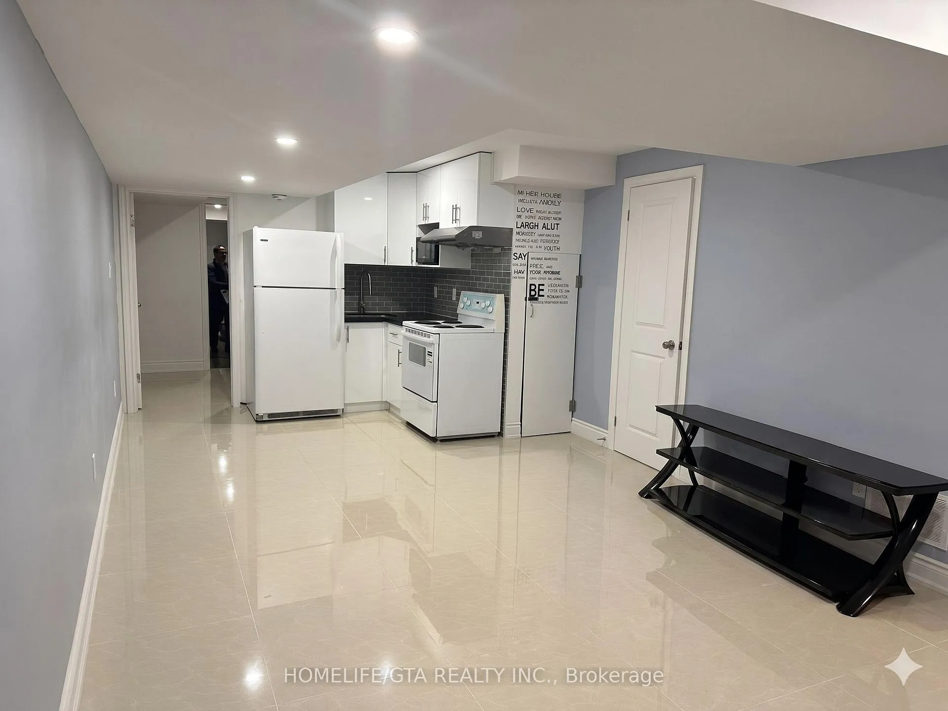 Photo 3 of 42 Mohandas Drive, Markham, Cedarwood — HOMEH