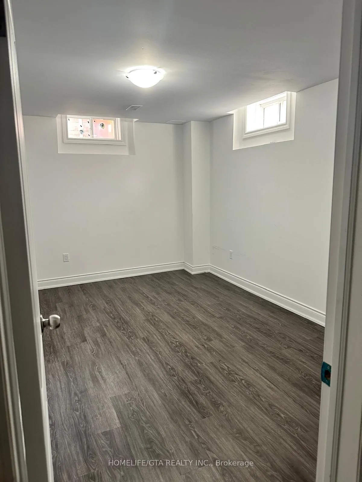 Photo 5 of 42 Mohandas Drive, Markham, Cedarwood — HOMEH