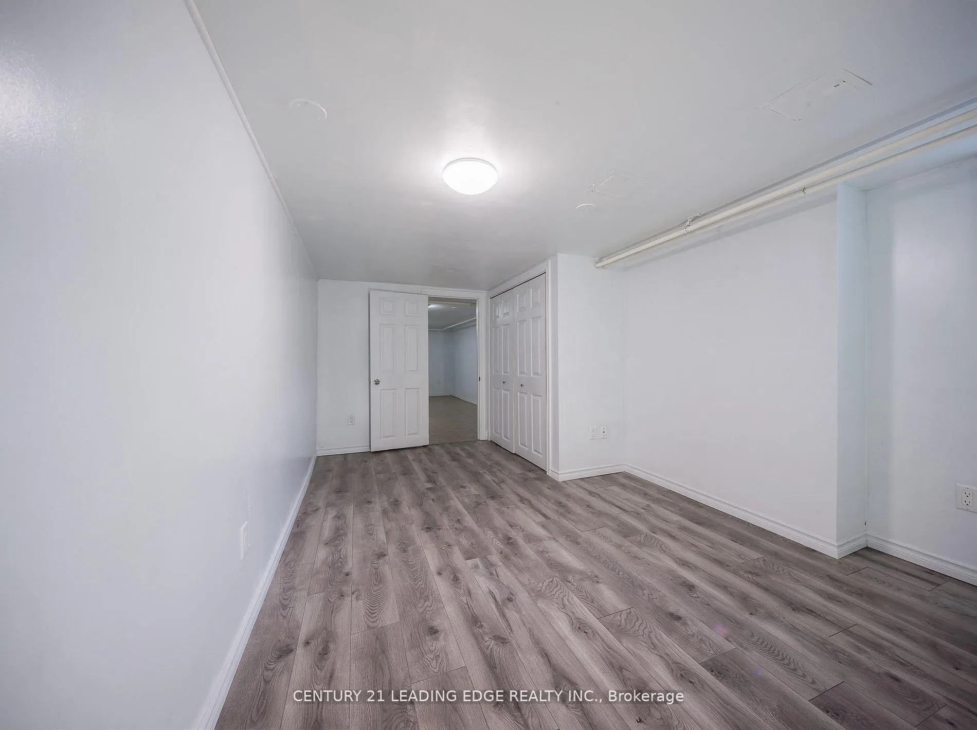 Photo 6 of Unit LOWER, 84 Central Park Boulevard N, Oshawa, O'Neill — HOMEH