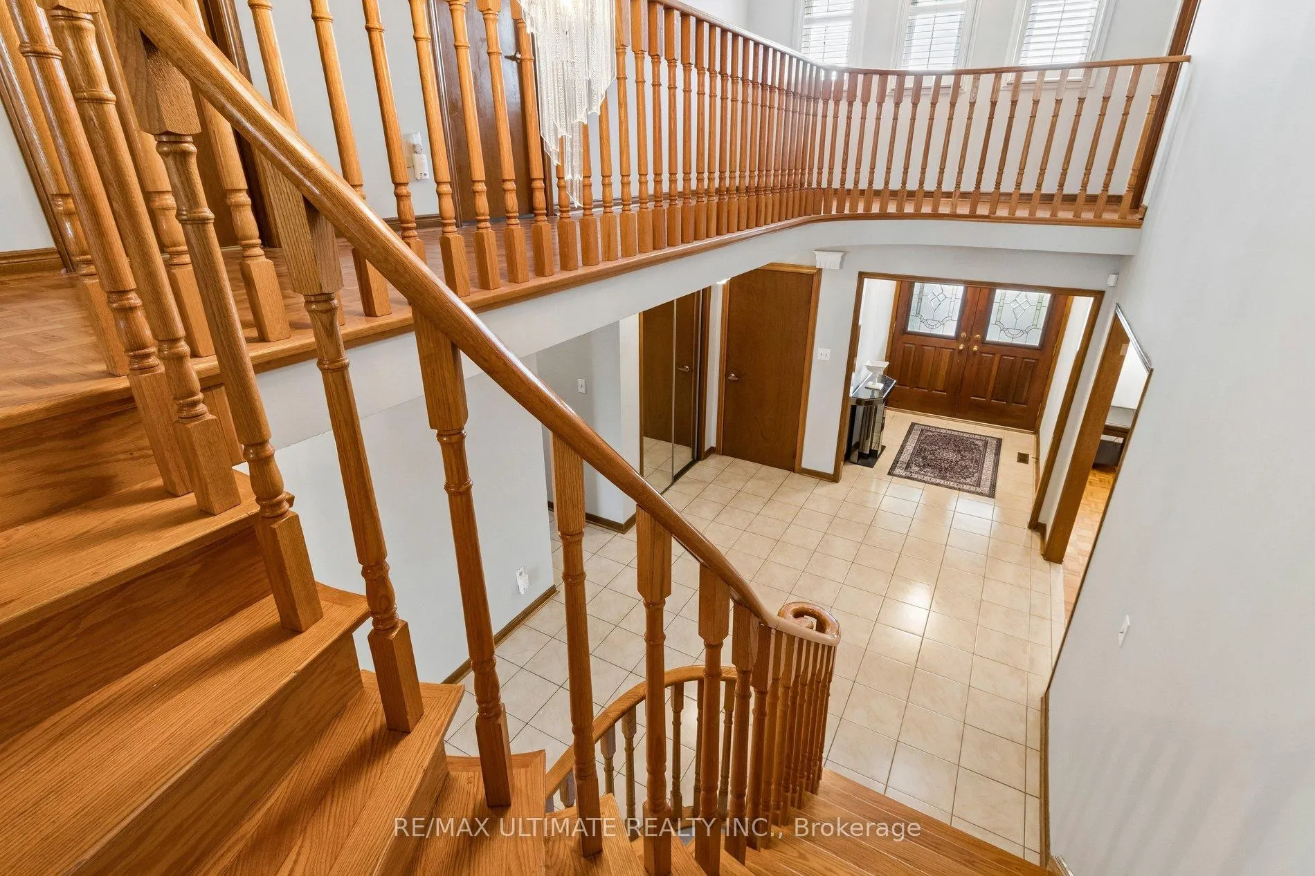 Photo 16 of 149 Castlehill Road, Vaughan, Maple — HOMEH