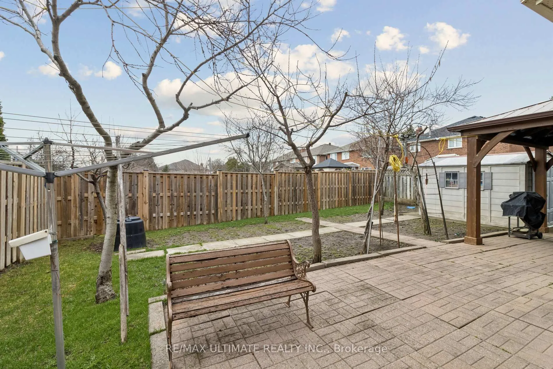 Photo 38 of 149 Castlehill Road, Vaughan, Maple — HOMEH