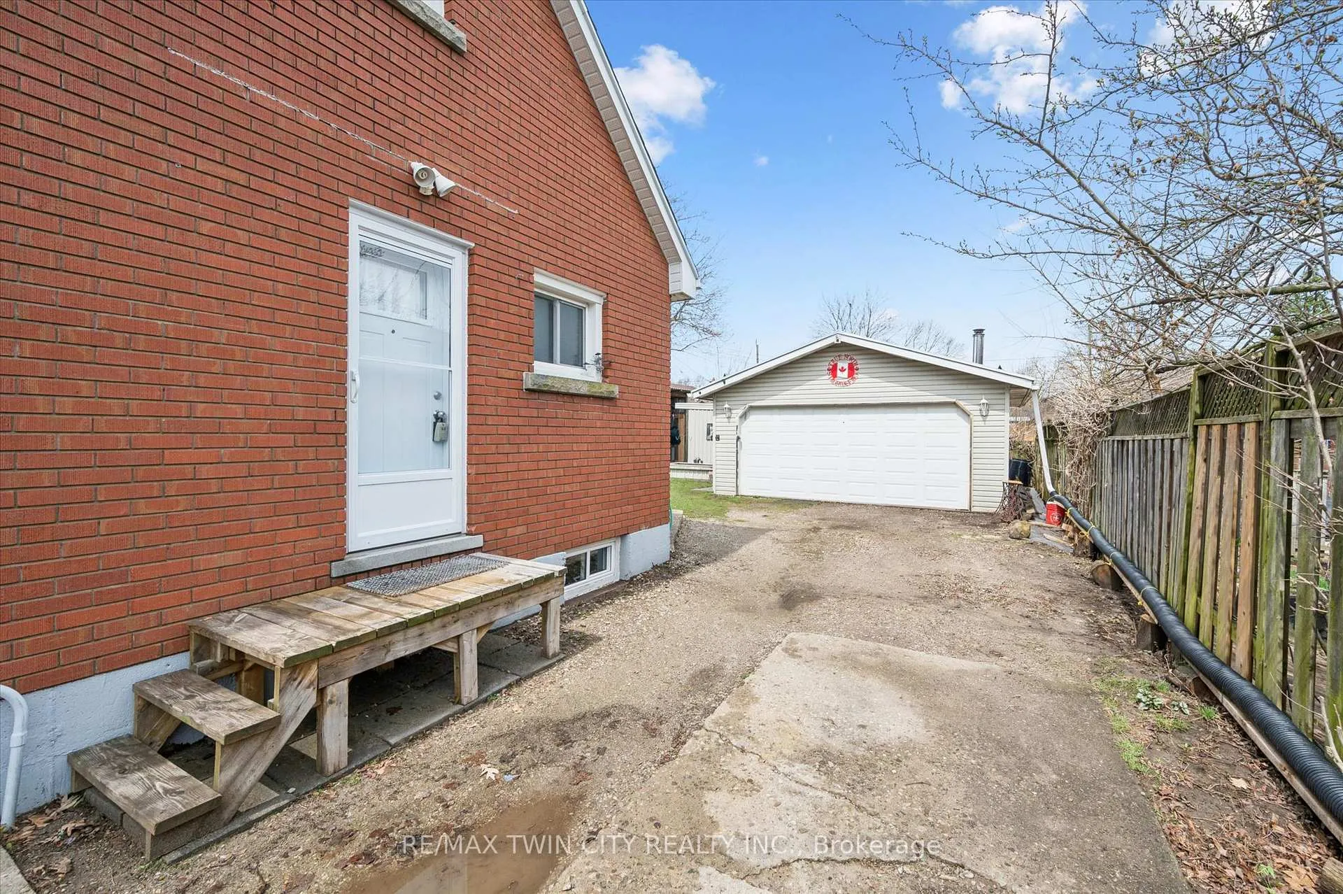 Photo 36 of 18 Close Avenue, Cambridge — HOMEH