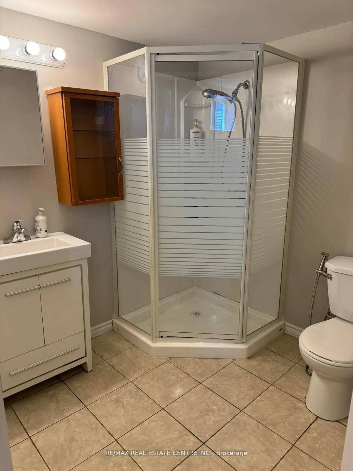 Photo 7 of Unit BASEMENT, 665 Gibson Crescent, Milton, Coates — HOMEH
