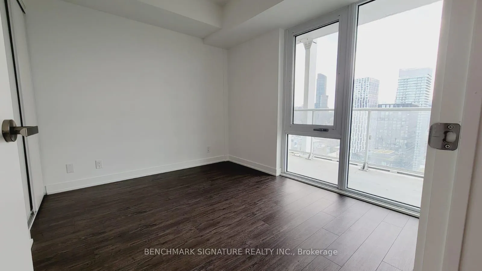 Photo 6 of Unit 4512, 88 Queen Street E, Toronto, Church-Yonge Corridor — HOMEH