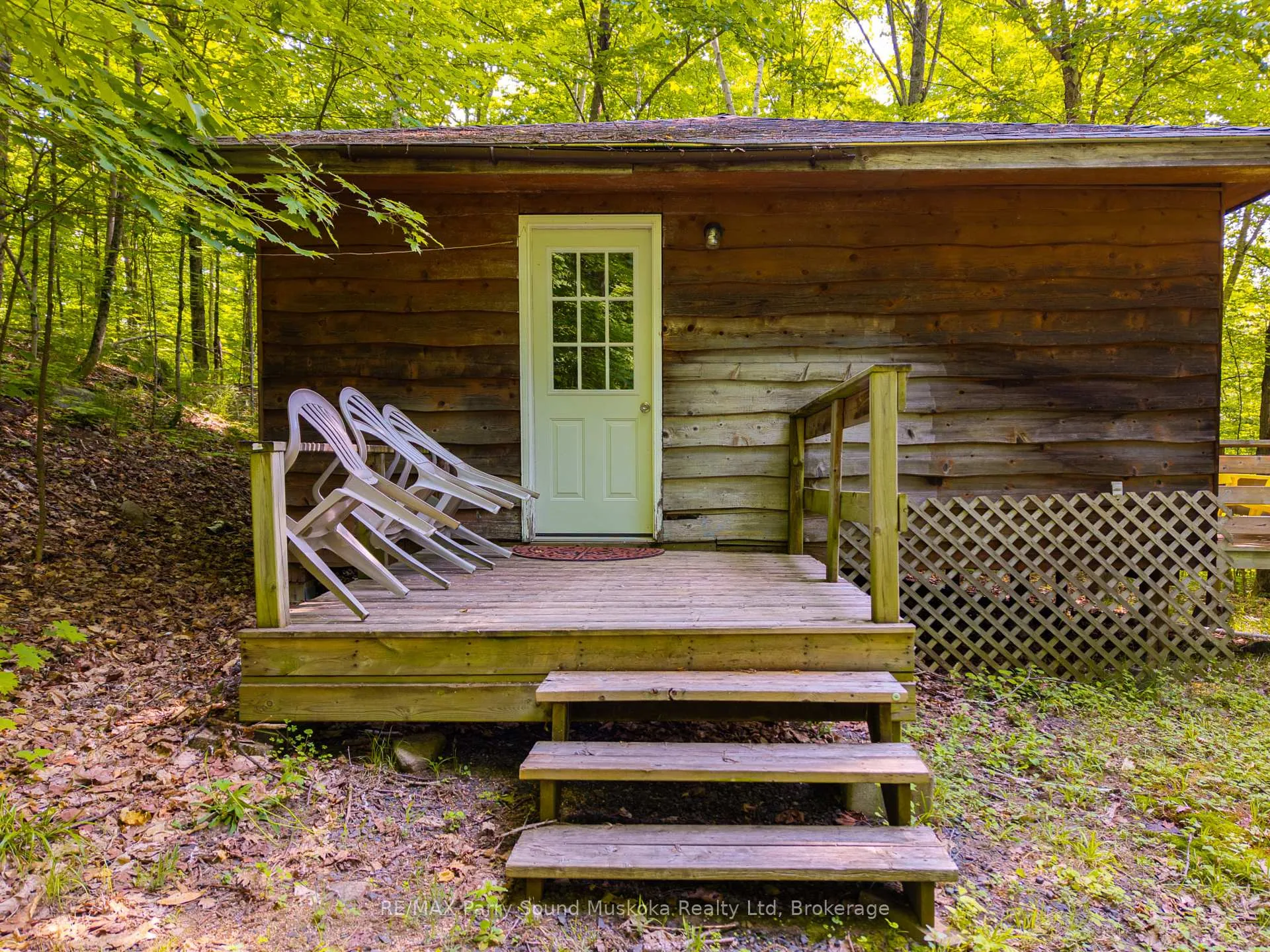 Photo 3 of 40 Loon Echo Trail, Seguin — HOMEH