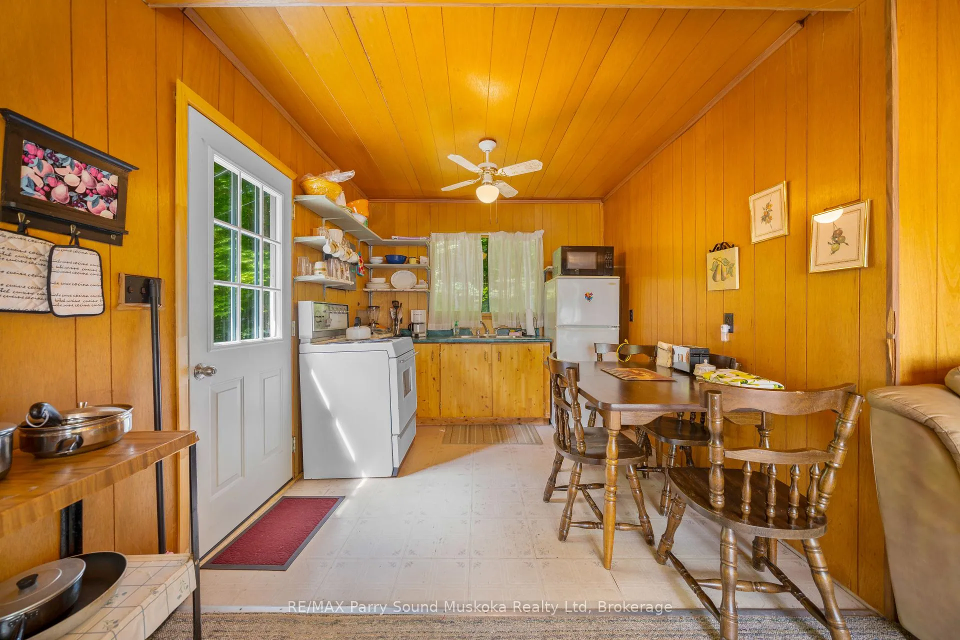 Photo 13 of 40 Loon Echo Trail, Seguin — HOMEH