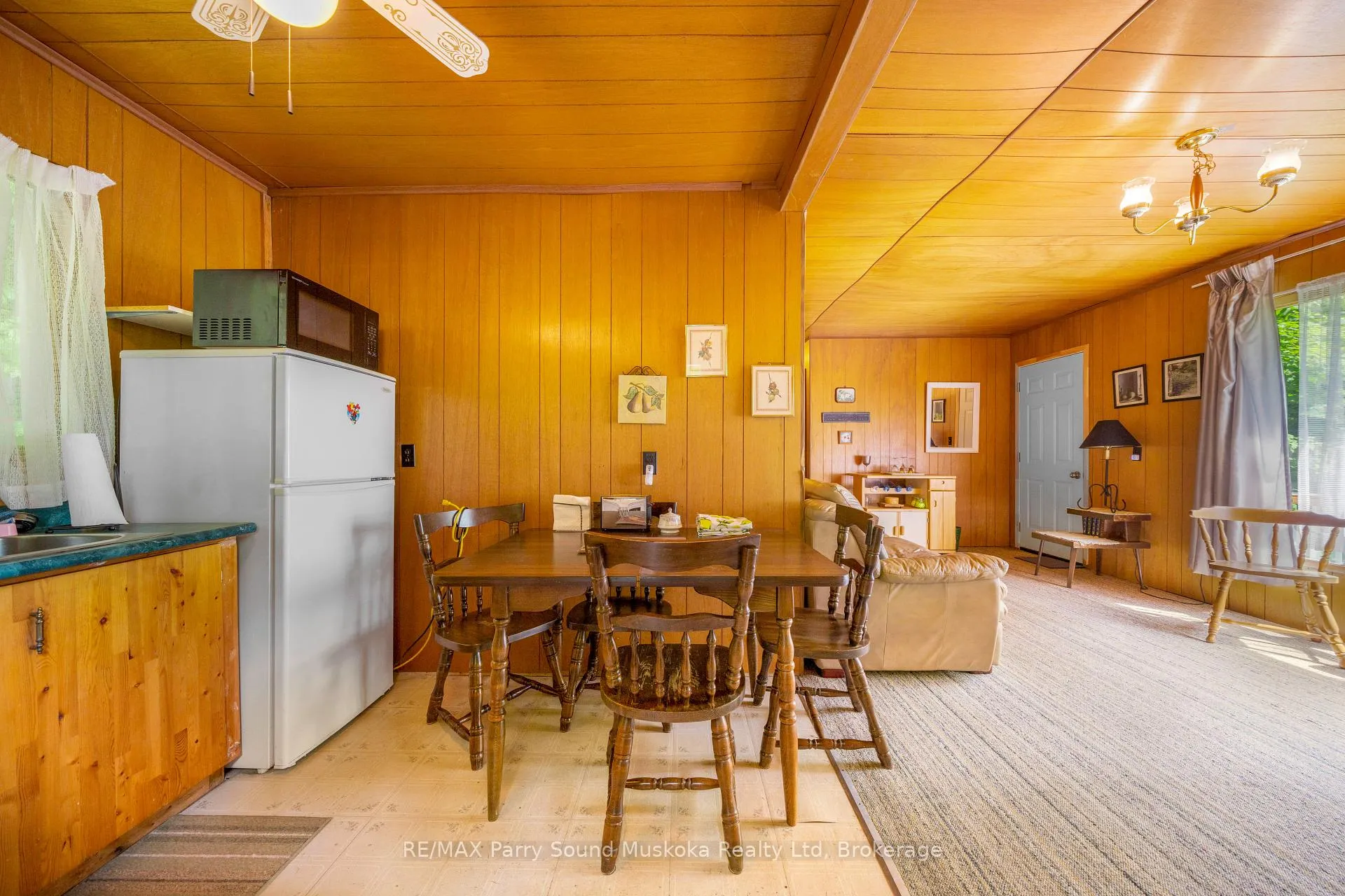 Photo 14 of 40 Loon Echo Trail, Seguin — HOMEH