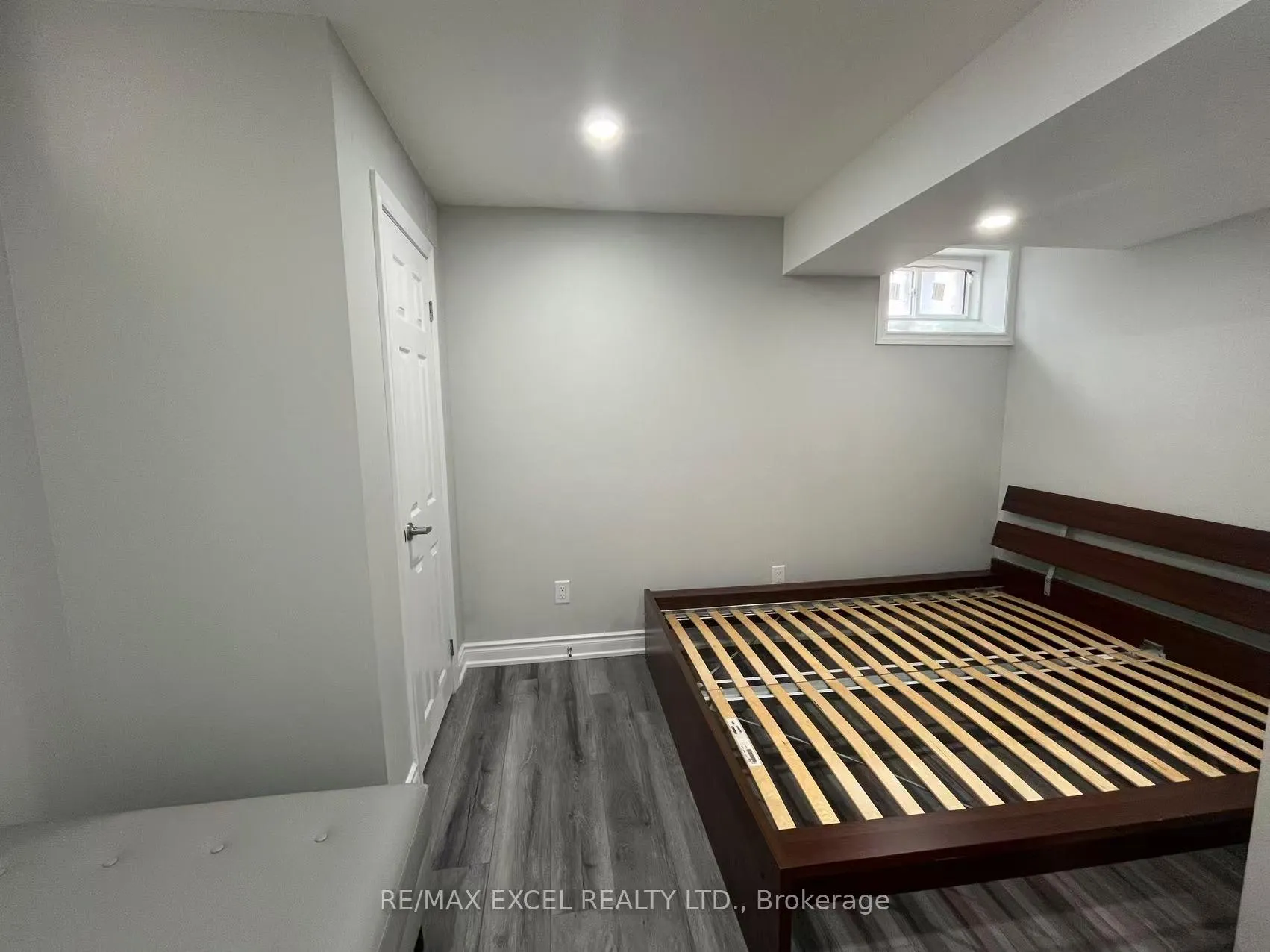 Photo 6 of Unit Bsmt, 68 Peshawar Avenue, Markham, Village Green-South Unionville — HOMEH