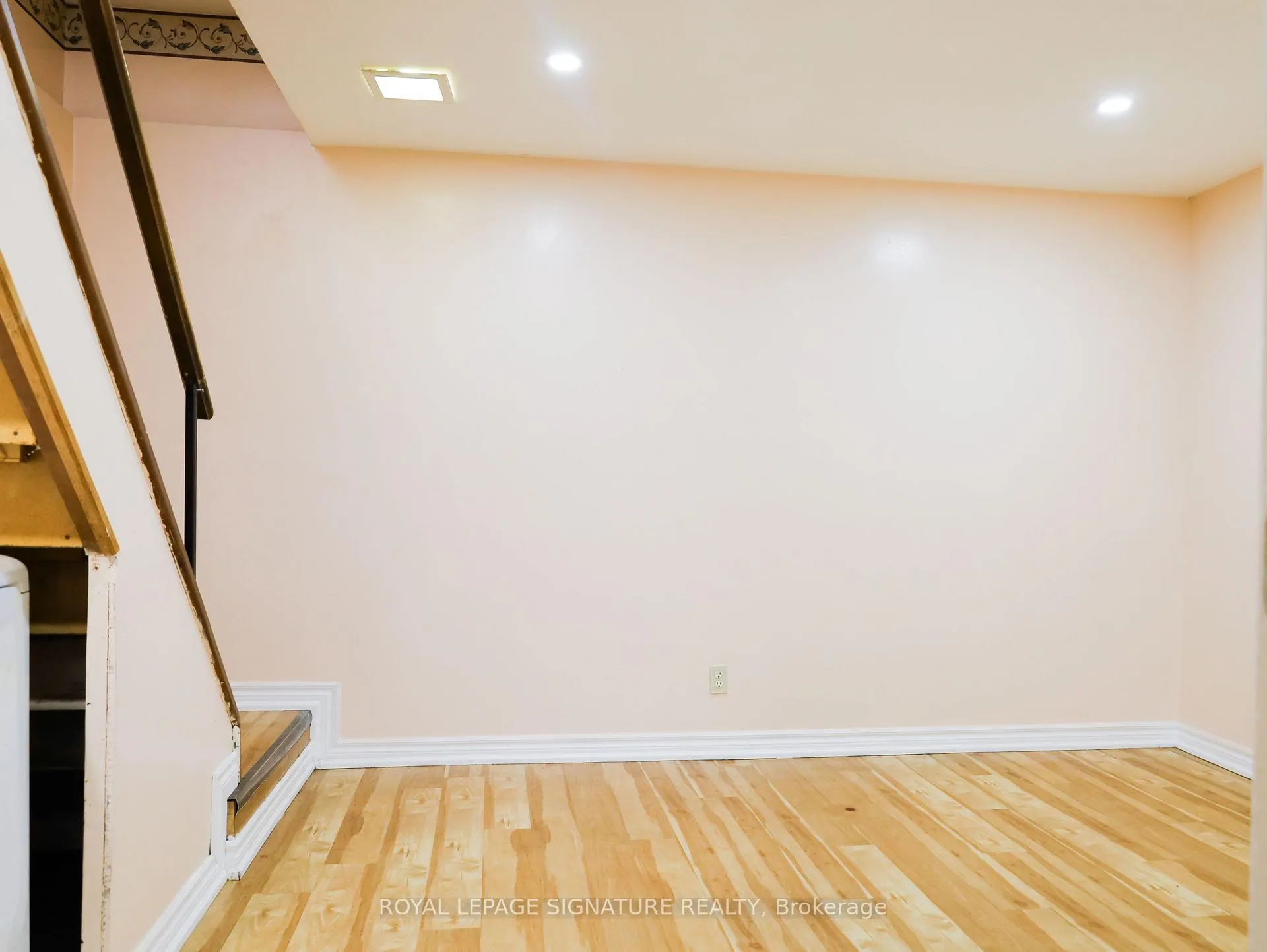 Photo 4 of Unit Basement, 8 Stanbridge Court, Scarborough, Malvern — HOMEH