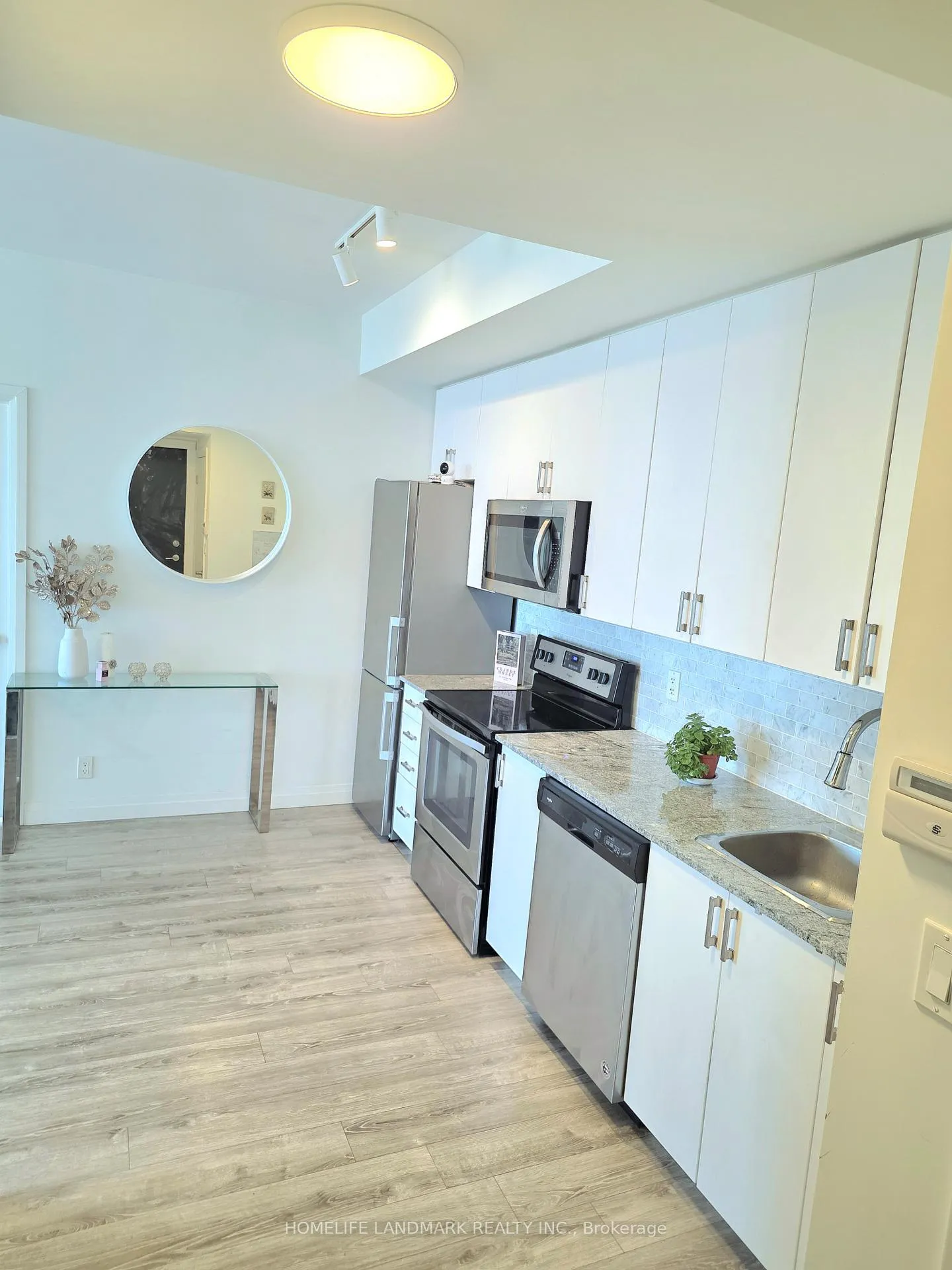 Photo 9 of Unit 1113, 22 East Haven Drive, Scarborough, Birchcliffe-Cliffside — HOMEH