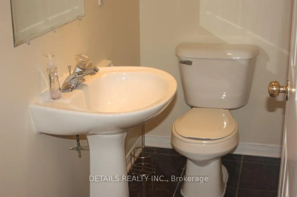 Photo 8 of 719 Melbourne Avenue, Ottawa, Laurentianview — HOMEH