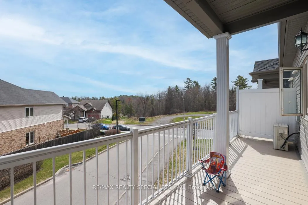 Photo 28 of 26 Sternes, Ottawa, Springridge/East Village — HOMEH