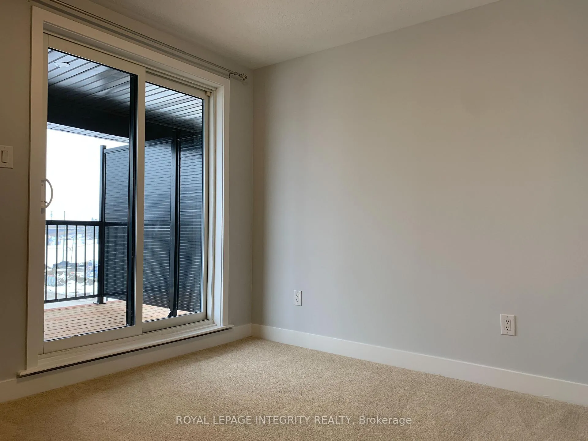 Photo 10 of 296 Anyolite Private, Ottawa, Barrhaven - Heritage Park — HOMEH
