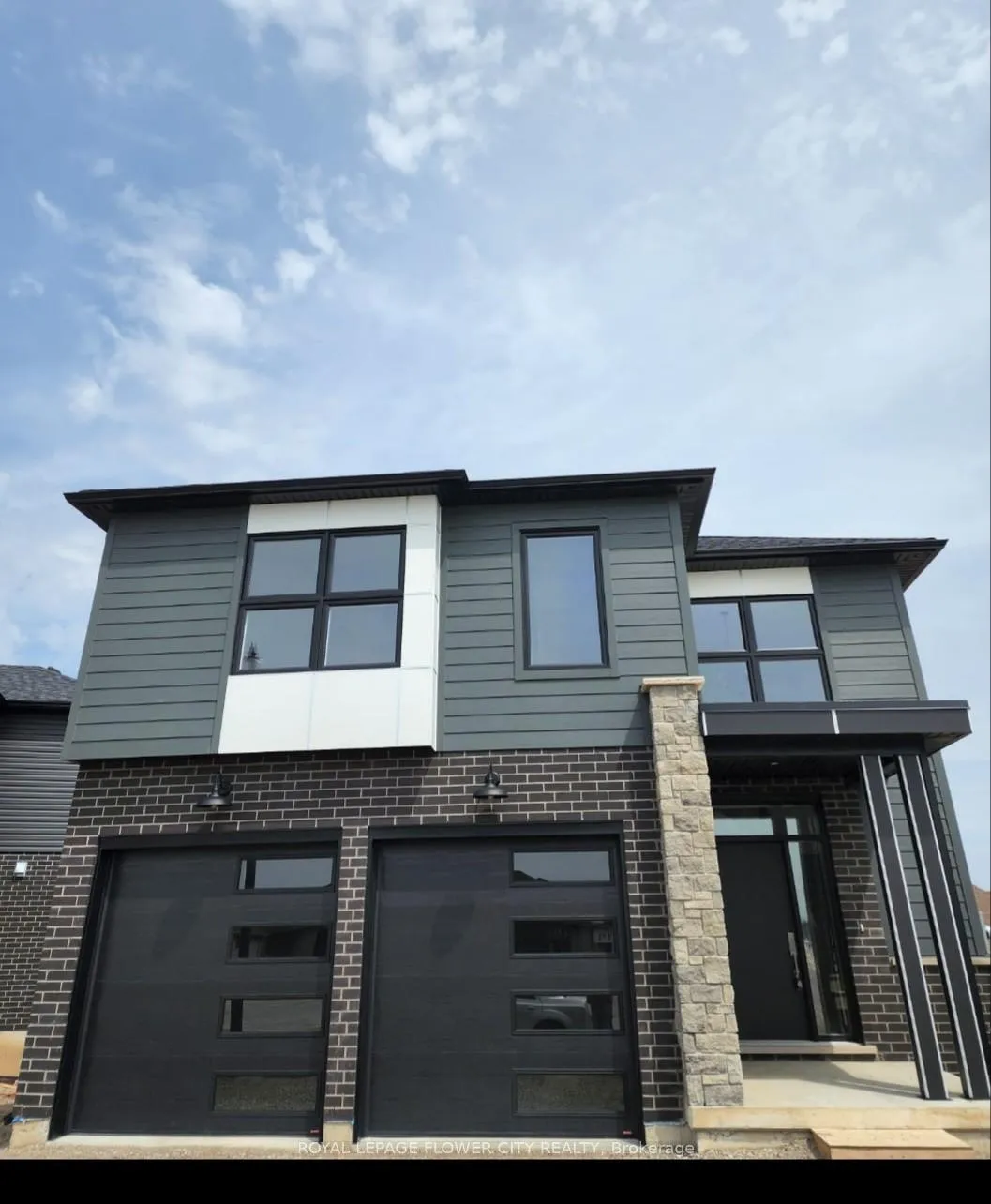 Photo 3 of 23 Welch Court, St. Thomas — HOMEH