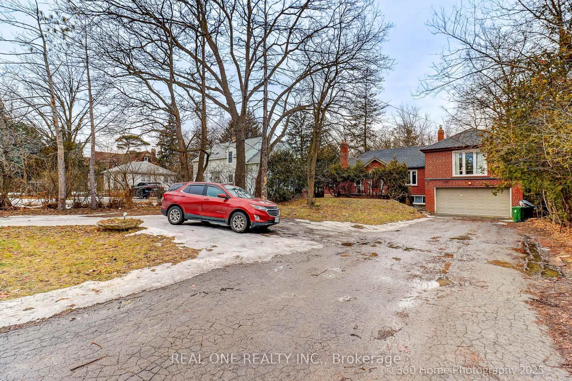 Photo 4 of 212 Cummer Avenue, North York, Newtonbrook East — HOMEH