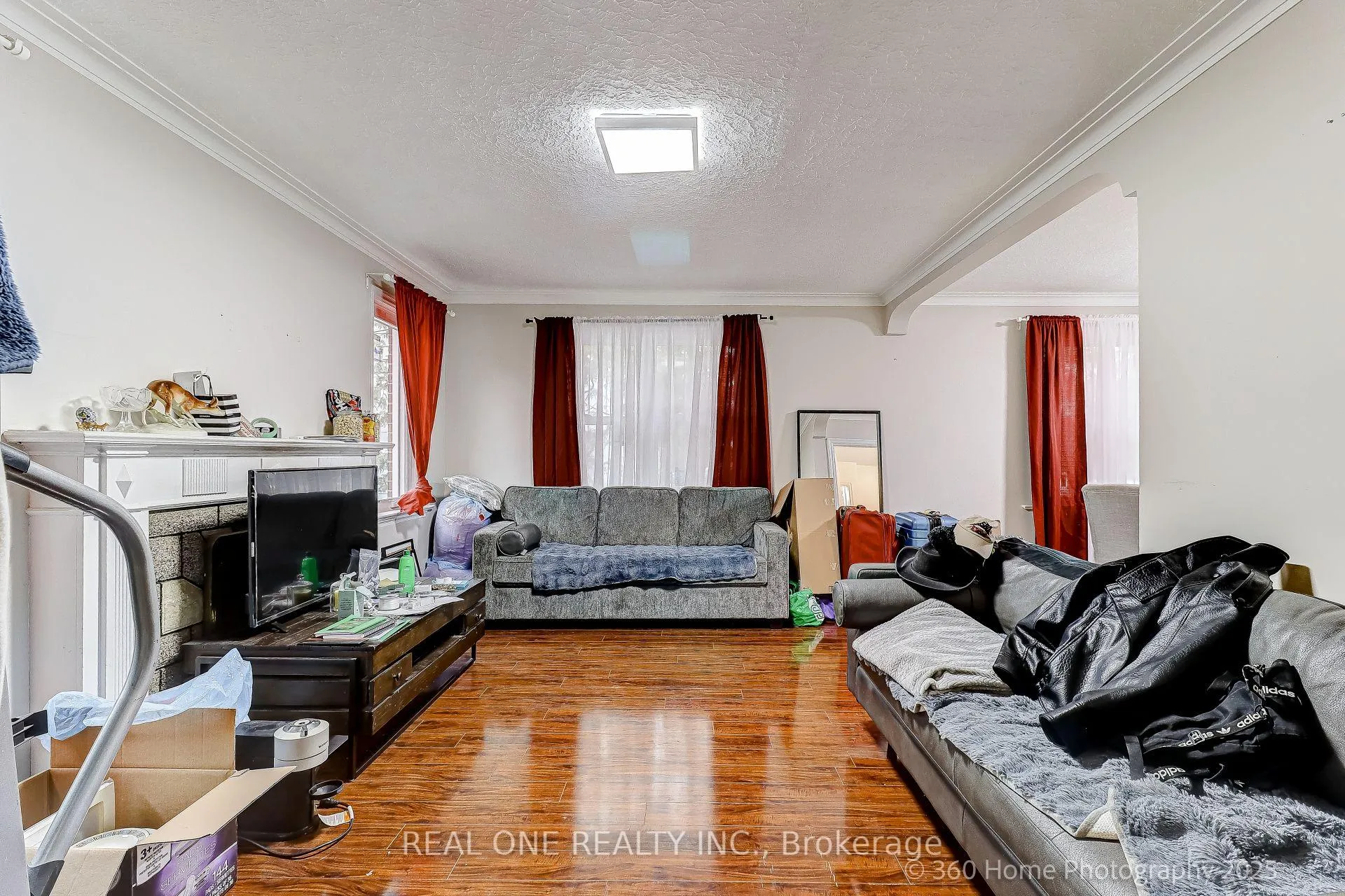 Photo 8 of 212 Cummer Avenue, North York, Newtonbrook East — HOMEH