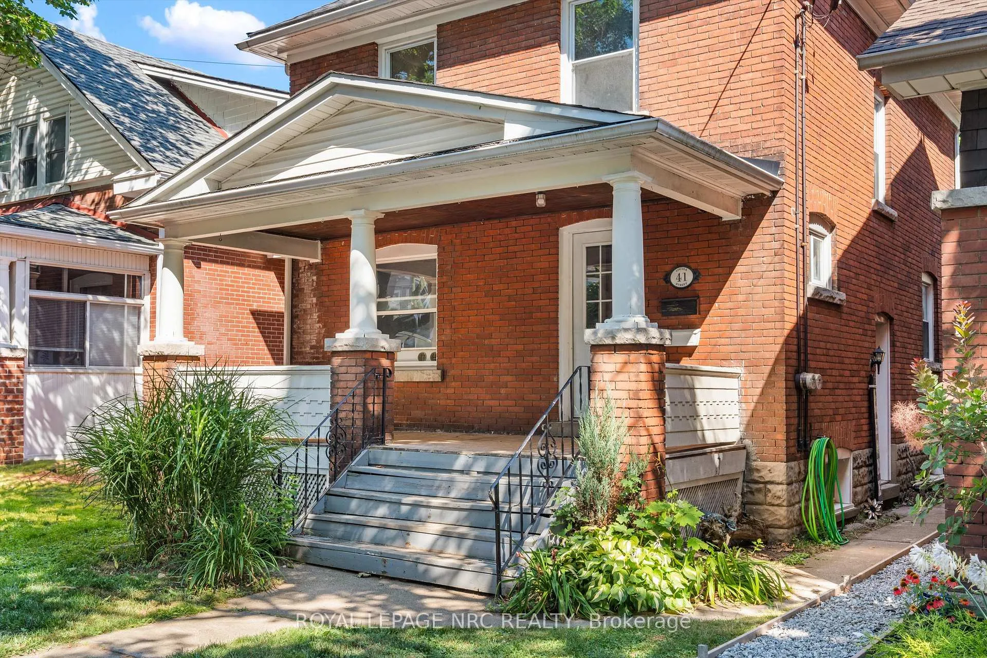 Photo 3 of 41 Louisa Street, St. Catharines, Downtown — HOMEH