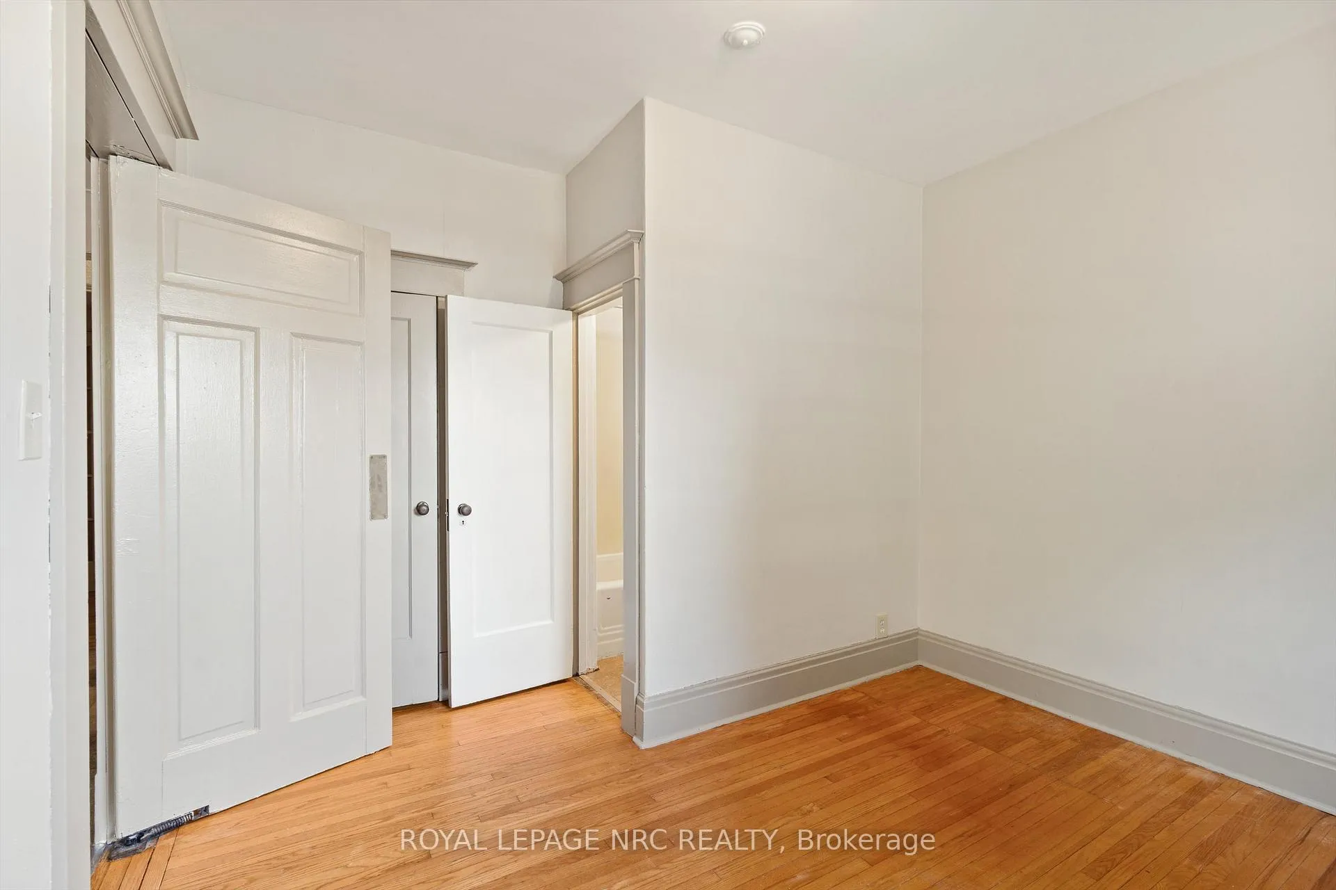 Photo 12 of 41 Louisa Street, St. Catharines, Downtown — HOMEH