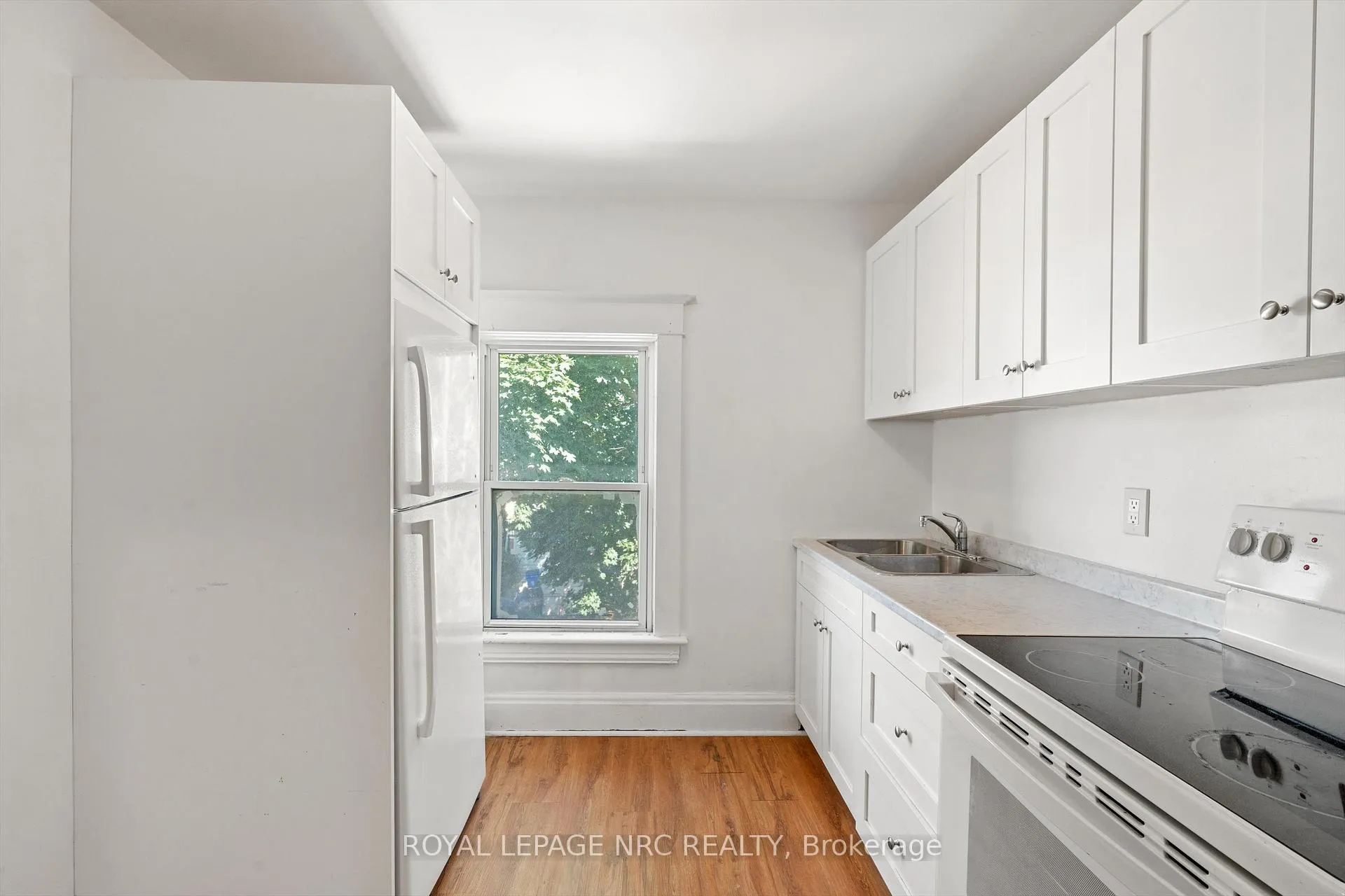 Photo 22 of 41 Louisa Street, St. Catharines, Downtown — HOMEH