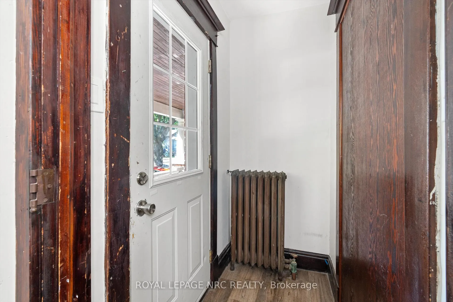 Photo 32 of 41 Louisa Street, St. Catharines, Downtown — HOMEH