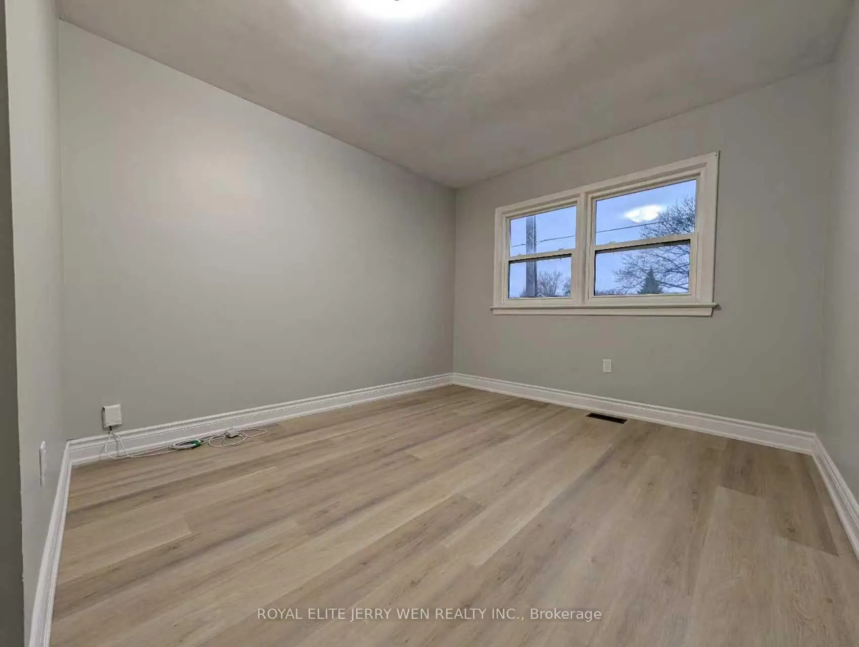 Photo 3 of Unit Unit 2, 459 Wilson Road N, Oshawa, Eastdale — HOMEH