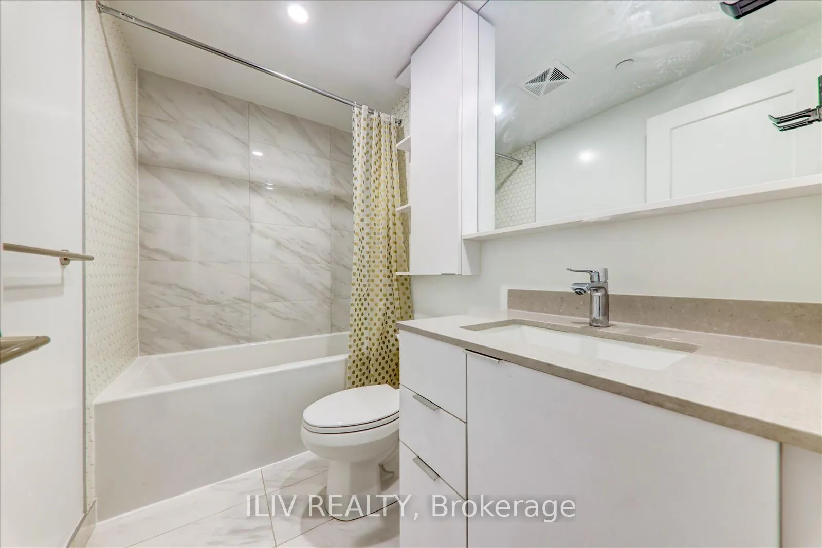 Photo 8 of Unit 1125, 8 Cedarland Drive, Markham, Unionville — HOMEH