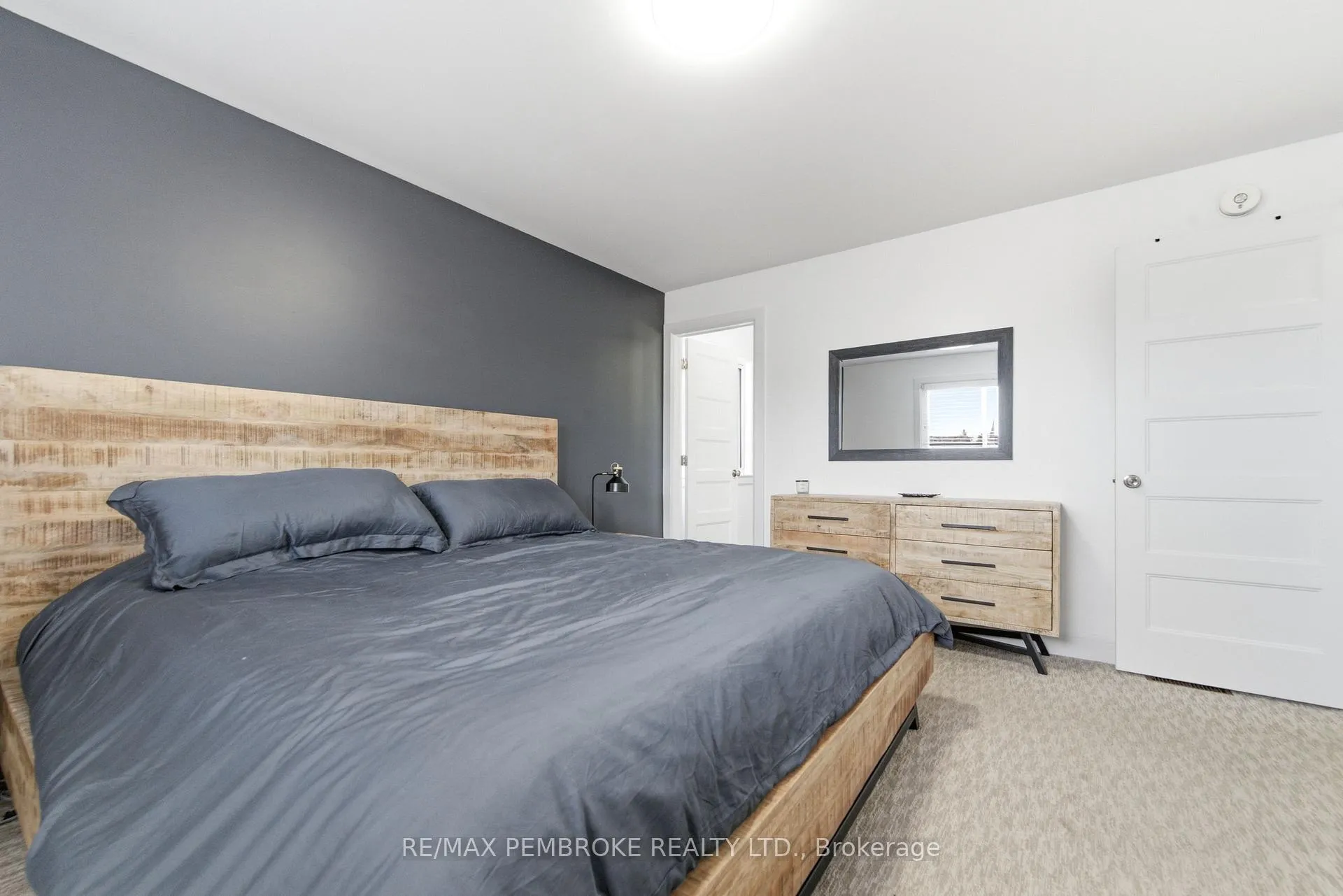 Photo 20 of 20 Liam Street, Petawawa — HOMEH