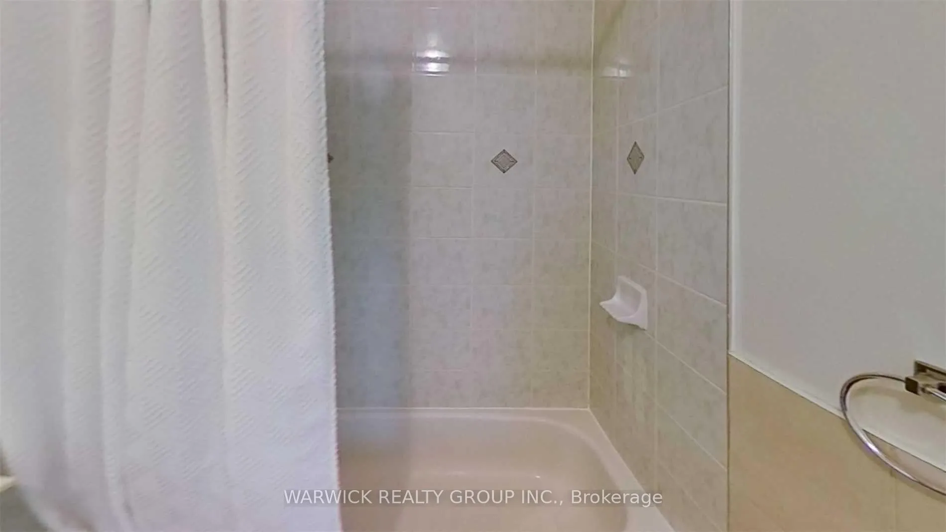 Photo 10 of Unit 2211, 7 King Street E, Toronto, Church-Yonge Corridor — HOMEH