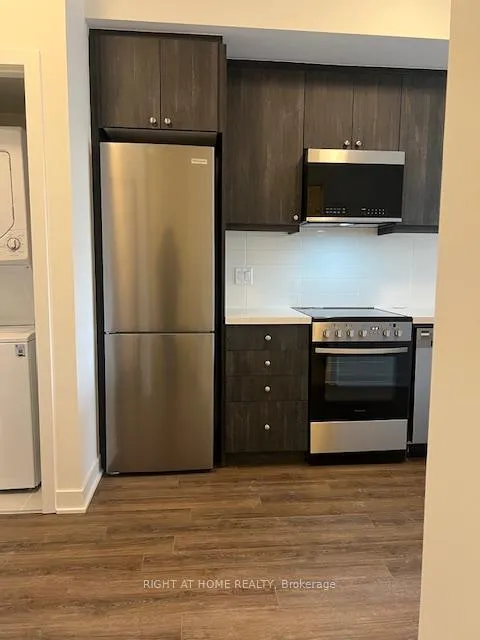 Photo 3 of Unit 104, 51 Clarington Boulevard, Clarington, Bowmanville — HOMEH