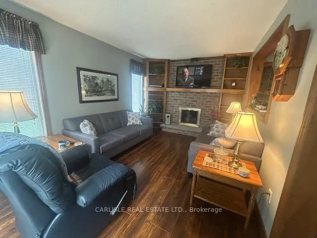 Photo 8 of 29 Morning Glory Crescent, Whitby, Rolling Acres — HOMEH