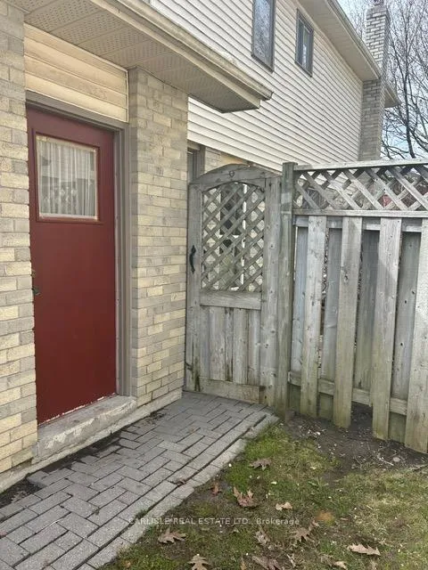 Photo 25 of 29 Morning Glory Crescent, Whitby, Rolling Acres — HOMEH