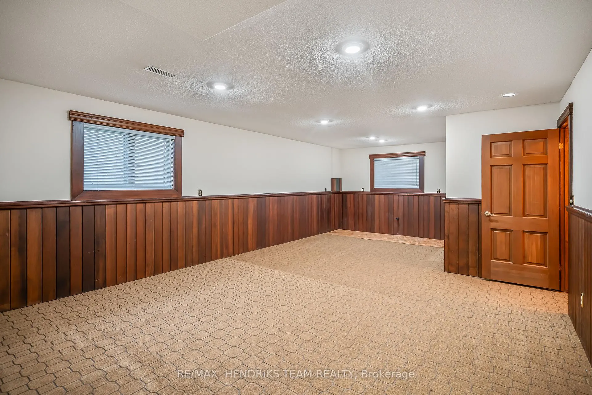 Photo 29 of 85 Westgate Park Drive, St. Catharines, Lakeshore — HOMEH