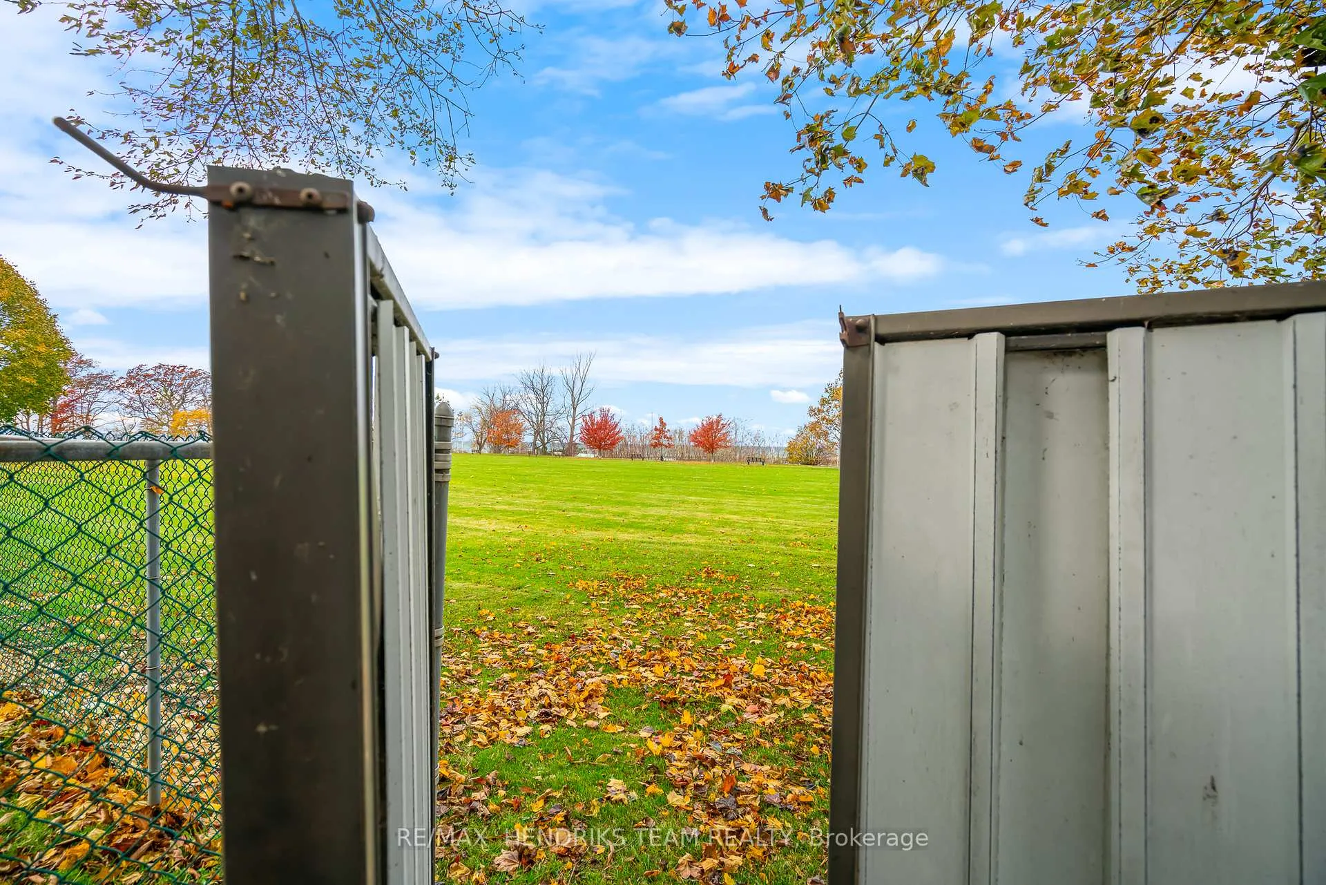 Photo 35 of 85 Westgate Park Drive, St. Catharines, Lakeshore — HOMEH