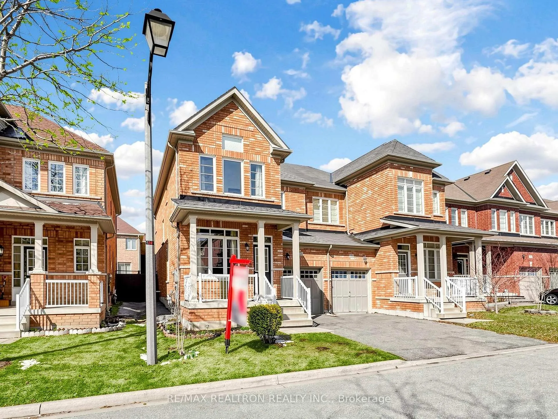 Photo 2 of 22 Prebble Drive, Markham, Wismer — HOMEH