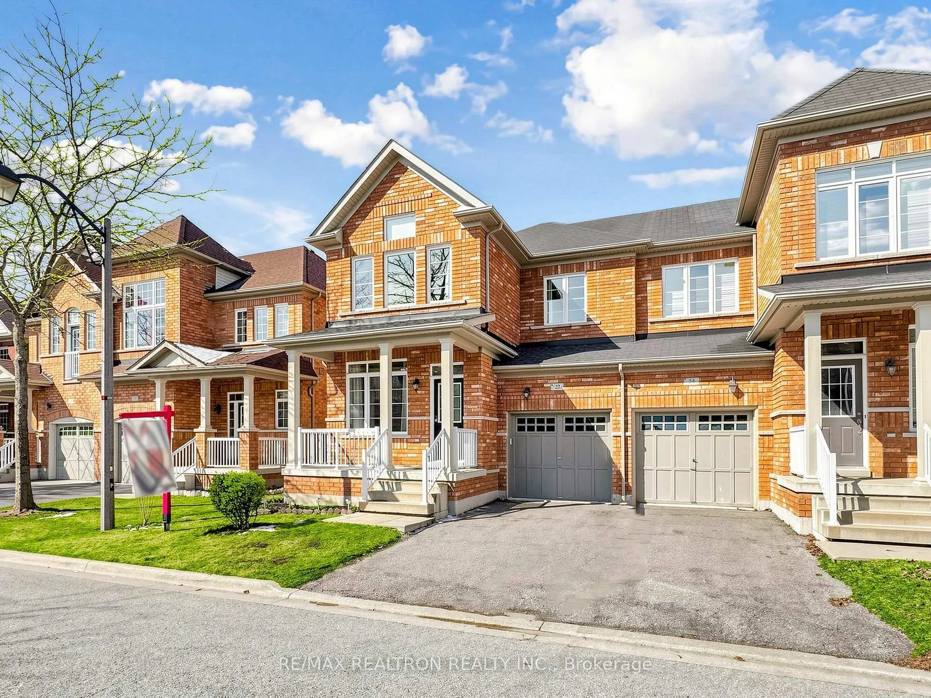 Photo 3 of 22 Prebble Drive, Markham, Wismer — HOMEH