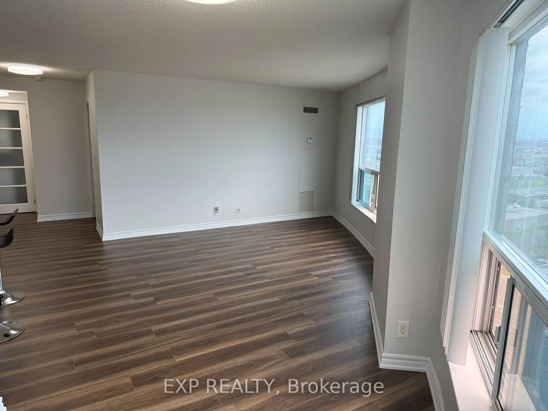 Photo 8 of Unit 2203, 38 Lee Centre Drive, Scarborough, Woburn — HOMEH