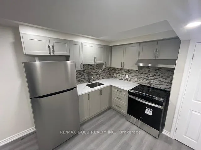 Photo 2 of Unit Main Floor Plus Basement, 48 Andress Way, Markham, Cedarwood — HOMEH